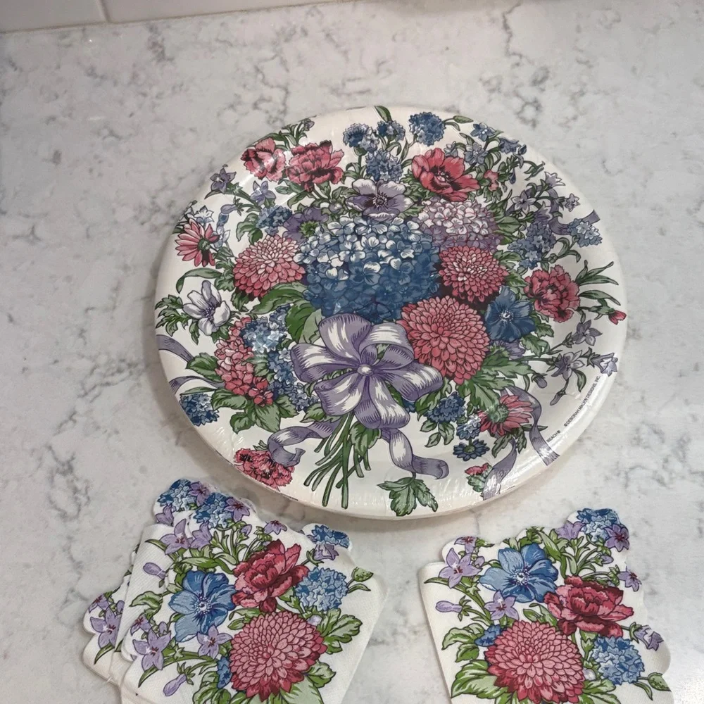 Floral paper plates and napkin Set in Pink, Blue, Purple